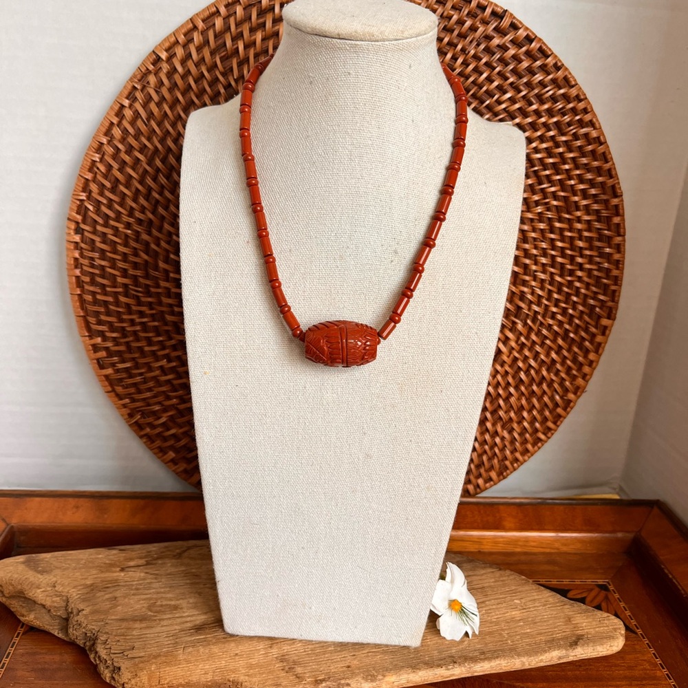 VTG Carved Red Jasper Barrel Bead Necklace Stone Bead Statement 16”-18”